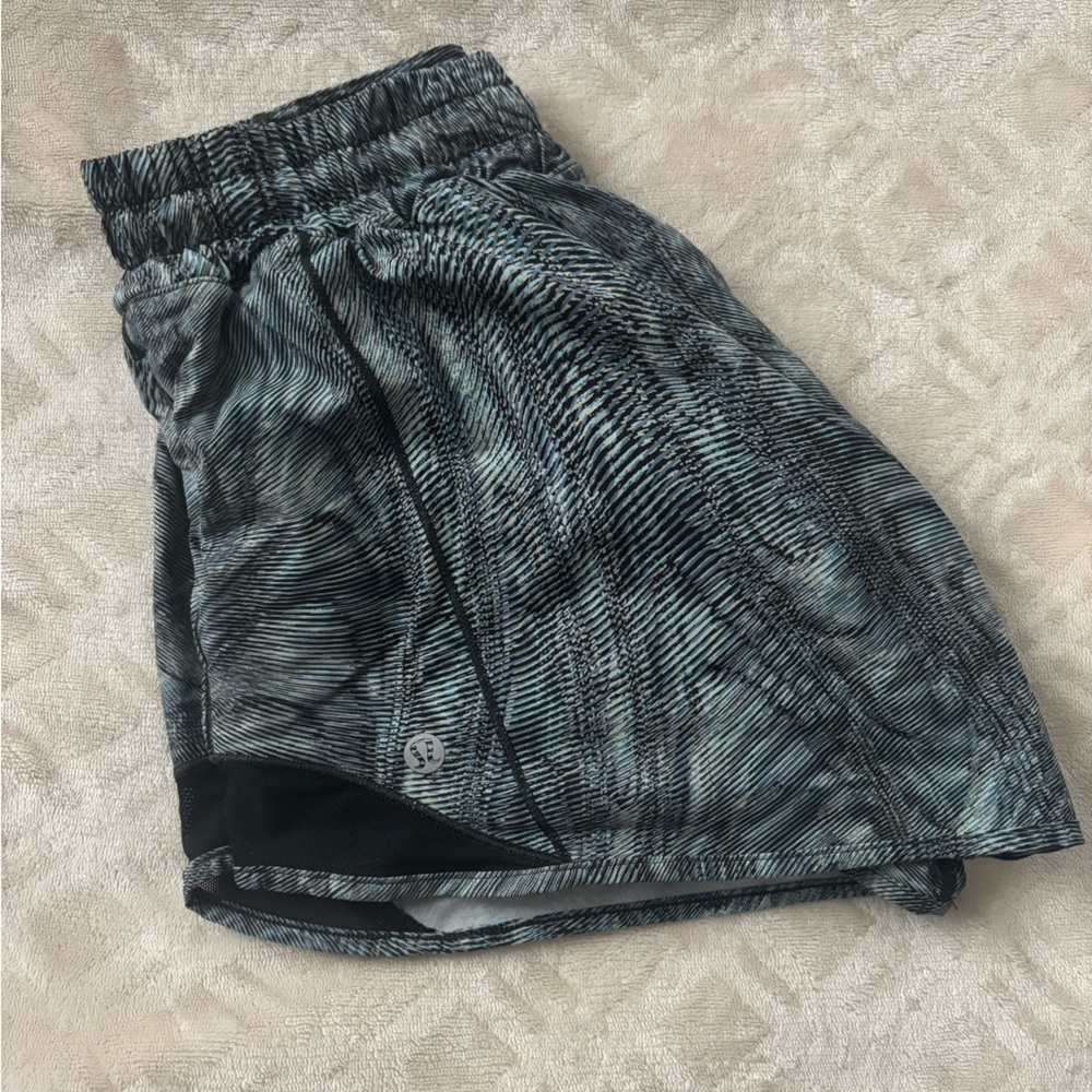 Lululemon Athletica Black and Gray Athletic Shorts 4 inch